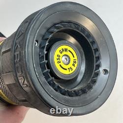 Buse de tuyau d'incendie Akron Assault 4825 V Flush 2.5 NH avec poignée pistolet