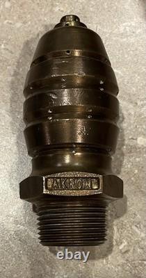 Buse de tuyau d'incendie Akron Brass 1 pour cave ou sous-sol