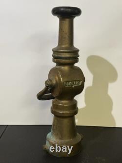 Buse de tuyau d'incendie Vintage Elkhart Chief - Mémorabilia de lutte contre l'incendie 13,5 pouces