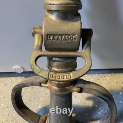 Buse de tuyau d'incendie en laiton Vintage LaFrance des années 1930, avec poignées en cuir