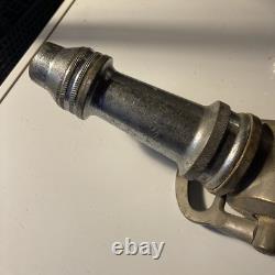 Buse de tuyau d'incendie en laiton Vintage LaFrance des années 1930, avec poignées en cuir