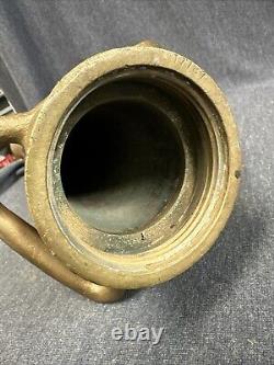 Buse de tuyau d'incendie en laiton et cuivre vintage 30 Boston Woven Hose & Rubber Co