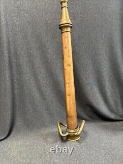 Buse de tuyau d'incendie en laiton et cuivre vintage 30 Boston Woven Hose & Rubber Co