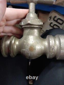 Buse de tuyau d'incendie en laiton vintage