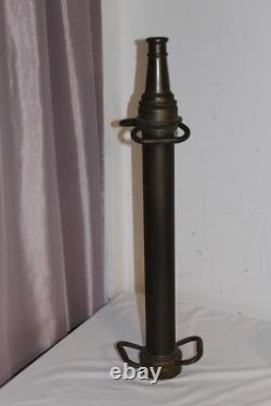 Buse de tuyau d’incendie en laiton vintage Larkin