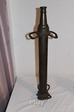 Buse de tuyau d'incendie en laiton vintage Larkin
