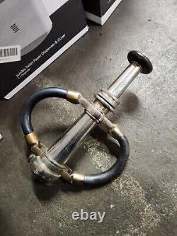 Buse de tuyau d'incendie vintage