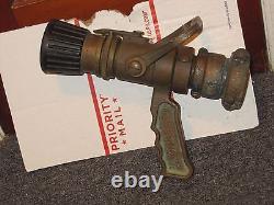 Buse de tuyau de pompier en laiton vintage grande taille