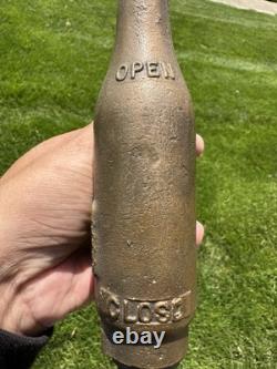 Buse en laiton de pompier antique Pyrene haute pression extincteur vintage Newark