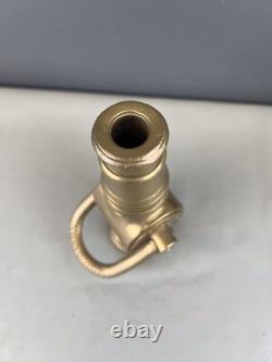 Buse en laiton vintage pour extincteur avec arrêt, embout de 3/4 po x base à filetage fin de 2 po.