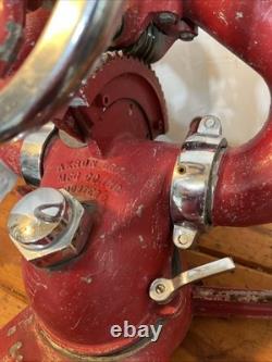 Canon à eau de déluge vintage Akron Brass