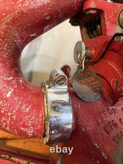 Canon à eau de déluge vintage Akron Brass