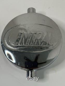 Casquette de camion de pompier Vintage Akron Brass Mfg. Co., casquette en chrome, casquette de décharge centrale