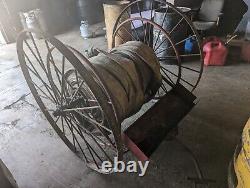 Chariot de tuyau d'incendie antique