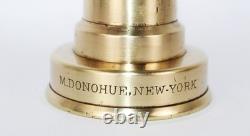 Douchette en laiton vintage M. Donohue, objet de collection de la mémoire des pompiers