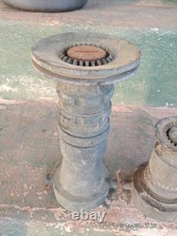 Ensemble vintage de (4) buses de tuyau d'incendie Elkhart Brass 9, 5.5, et 2x4.5