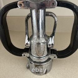 Gicleur de tuyau d'incendie vintage Akron Chrome Brass 1 -1/8 pouces