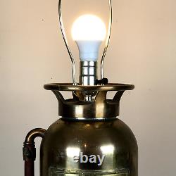 Lampe d'extincteur d'incendie en laiton Vintage Foamite Crusader Elmira New York