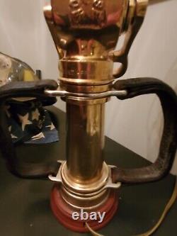 Lampe de buse d'incendie en laiton antique rare en bois Woodhouse 29 pouces HTF Super Nice