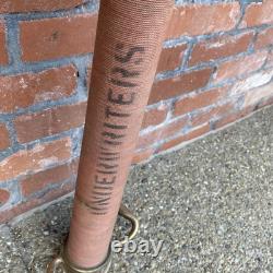 Nozzle de pompier Vintage Underwriters pour tuyau d'incendie fabriqué à Detroit en 1969, fonctionnel