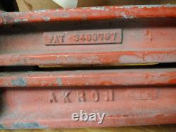 Pince à tuyau d'incendie Akron Brass outil vintage de lutte contre les incendies