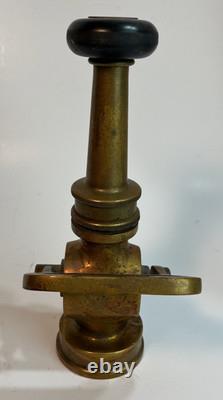 Poignée de joug de buse de tuyau d’incendie vintage en laiton