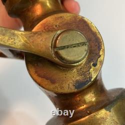 Poignée de joug de buse de tuyau d’incendie vintage en laiton