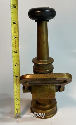 Poignée de joug de buse de tuyau d’incendie vintage en laiton