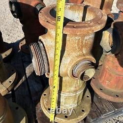 RÉCUPÉRATION DES BORNES D'INCENDIE MUELLER, Lot de 8, 23 pouces de haut, 123 lbs chacune, 1986