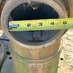 RÉCUPÉRATION DES BORNES D'INCENDIE MUELLER, Lot de 8, 23 pouces de haut, 123 lbs chacune, 1986