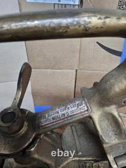 Rare commande de tuyau de camion de pompiers Elkhart Brass avec aigle