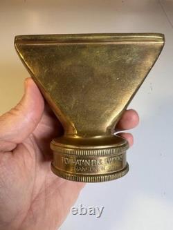 Réducteur de buse de tuyau d'incendie en laiton antique Powhatan Works, Ranson, Virginie-Occidentale, vers 1910