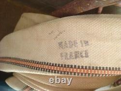 Support de rack de tuyau d'incendie Vintage 1910 de la W. D. Allen Mfg. Co. et tuyau désaffecté