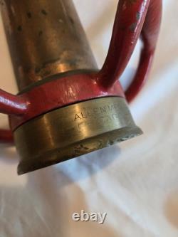 Vanne en laiton et cuivre de tuyau d'incendie Vintage WD Allen Mfg Co. Chicago, 30 pouces de long