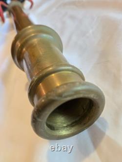 Vanne en laiton et cuivre de tuyau d'incendie Vintage WD Allen Mfg Co. Chicago, 30 pouces de long