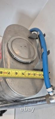 Véritable pompe à incendie indienne D. B. Smith de 1960, 5 gallons avec tuyau et buse, Utica NY