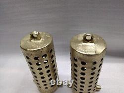 Vintage 2 Grilles de Succion pour Tuyaux d'Incendie en Laiton J. M. Loeffler Phila PA Lot de 2