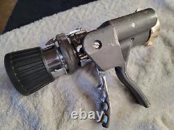 Vintage et RARE ! Buse de pompier Elkhart, 95 GPM, poignée pistolet, 20266 SFL-GT-95, 7lbs